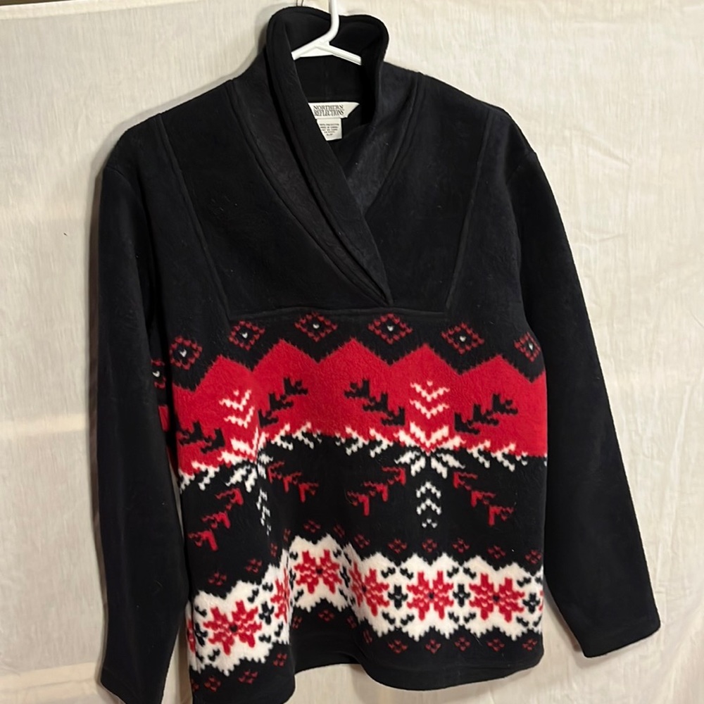 Northern Reflections Women's Fleece Snowflake Pullover Sweater size S